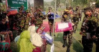 ময়মনসিংহে সেনাবাহিনীর বিনামূল্যে চক্ষু চিকিৎসা সেবা ও শীতবস্ত্র বিতরণ